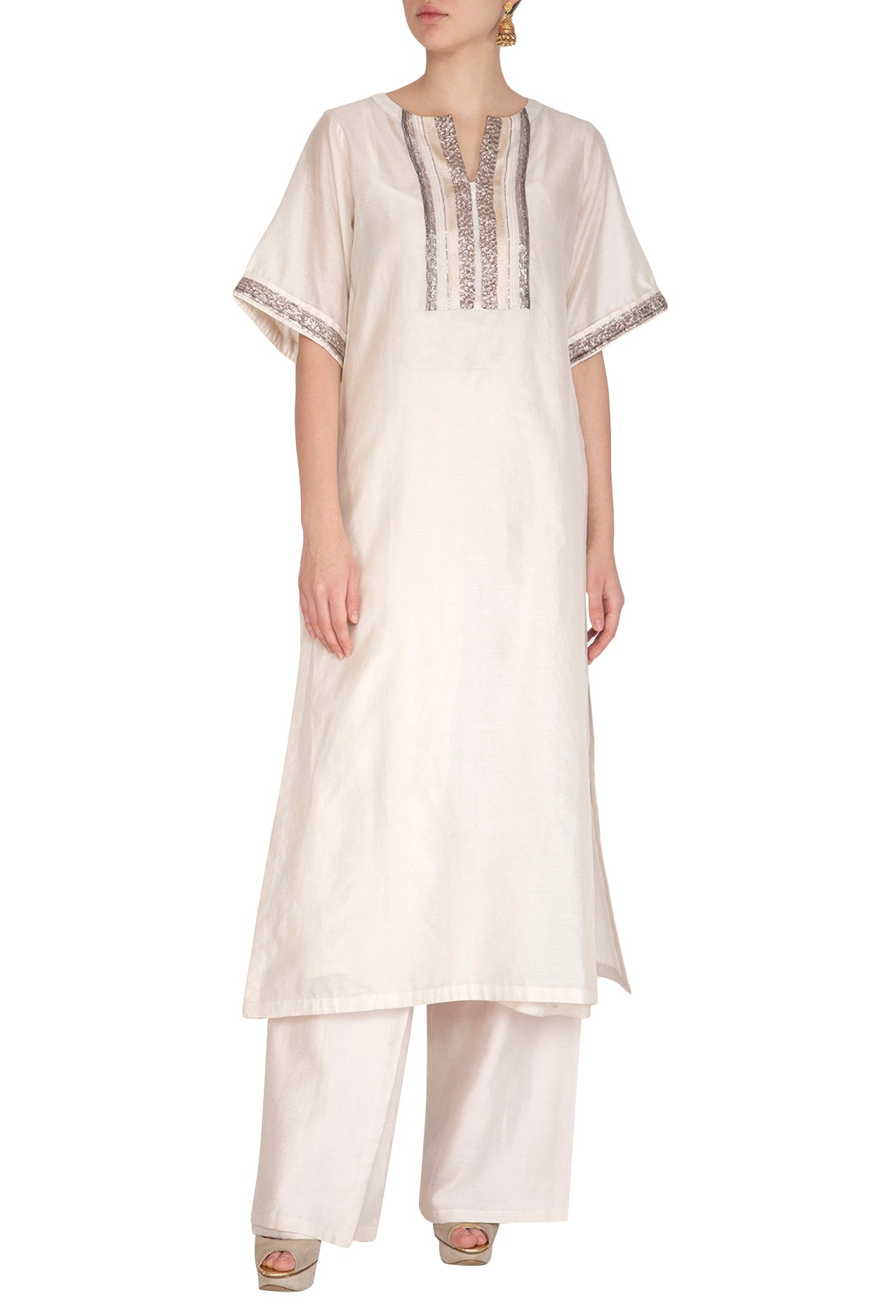 White Embroidered Kurta