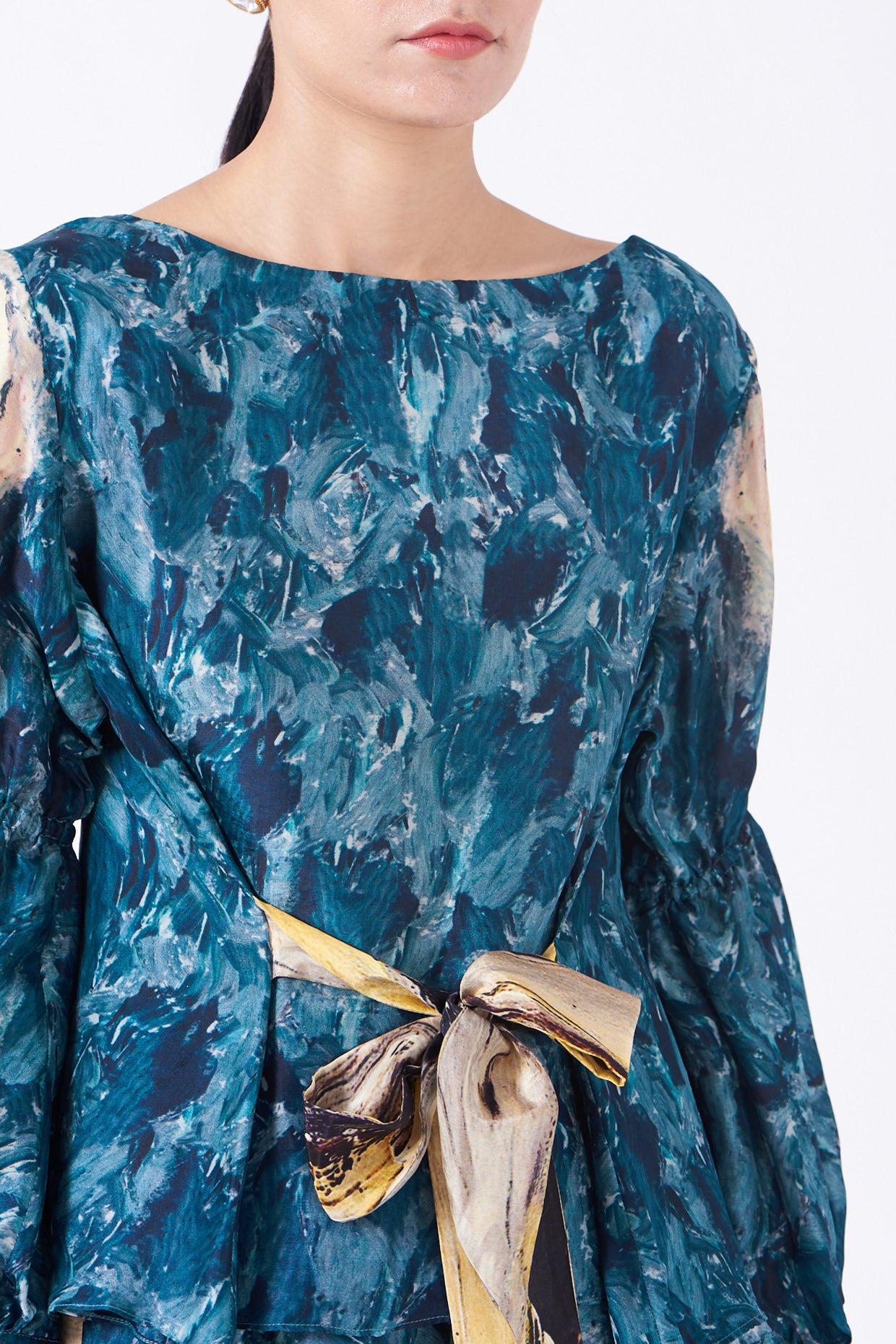 Pale Yellow And Blue Tunnel Print Waist Tie Up Top And Pants Coord Set