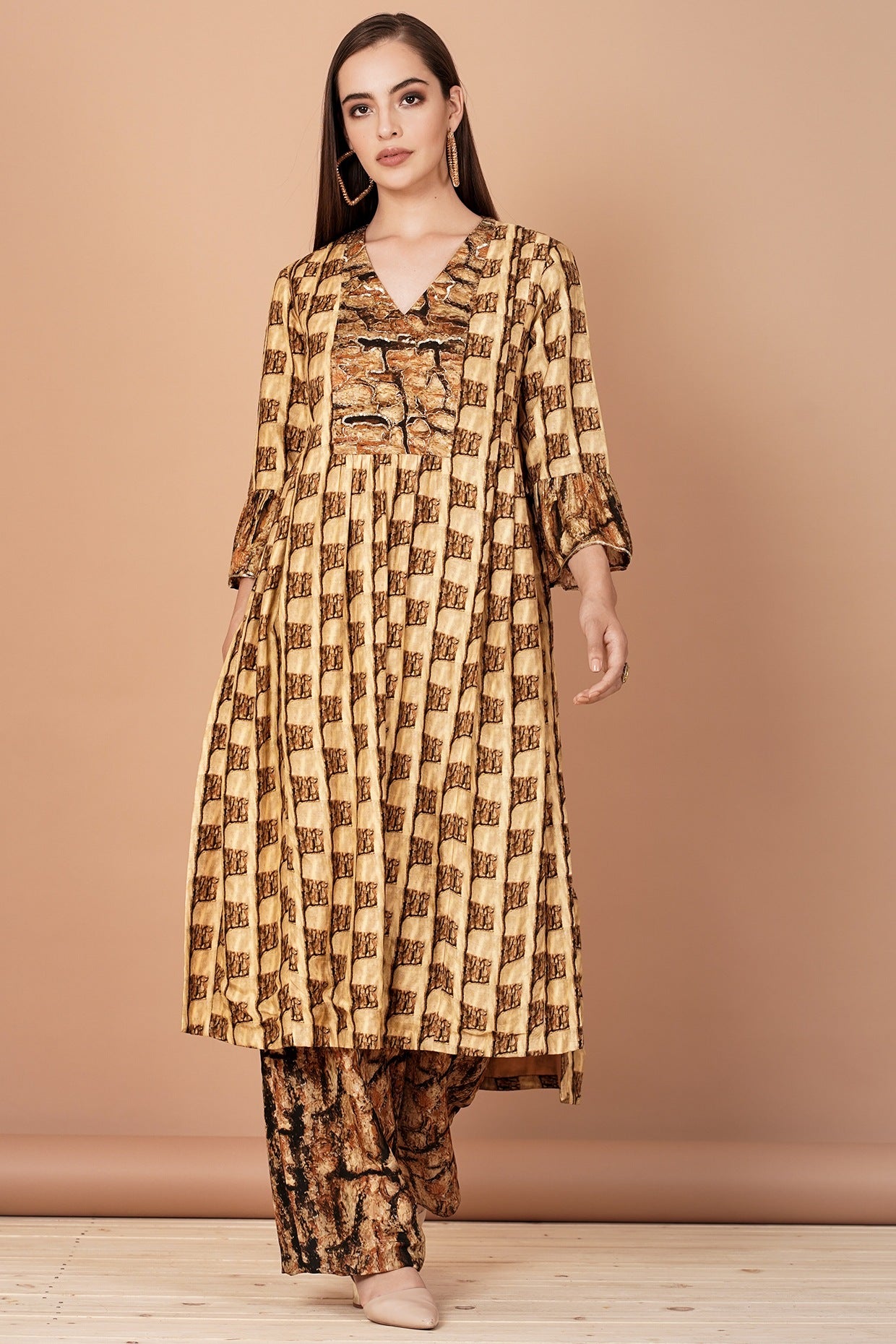 Gold & Brown Printed Kurta With Pants