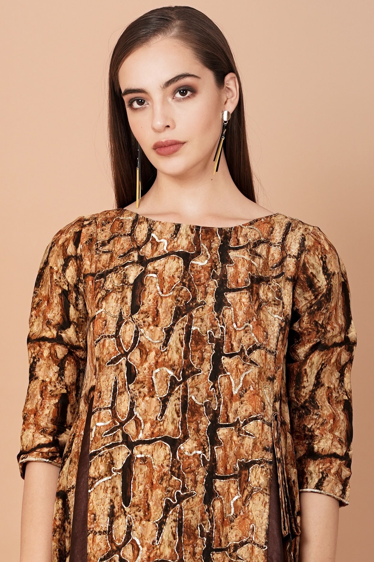 Gold Printed Kurta With Pants