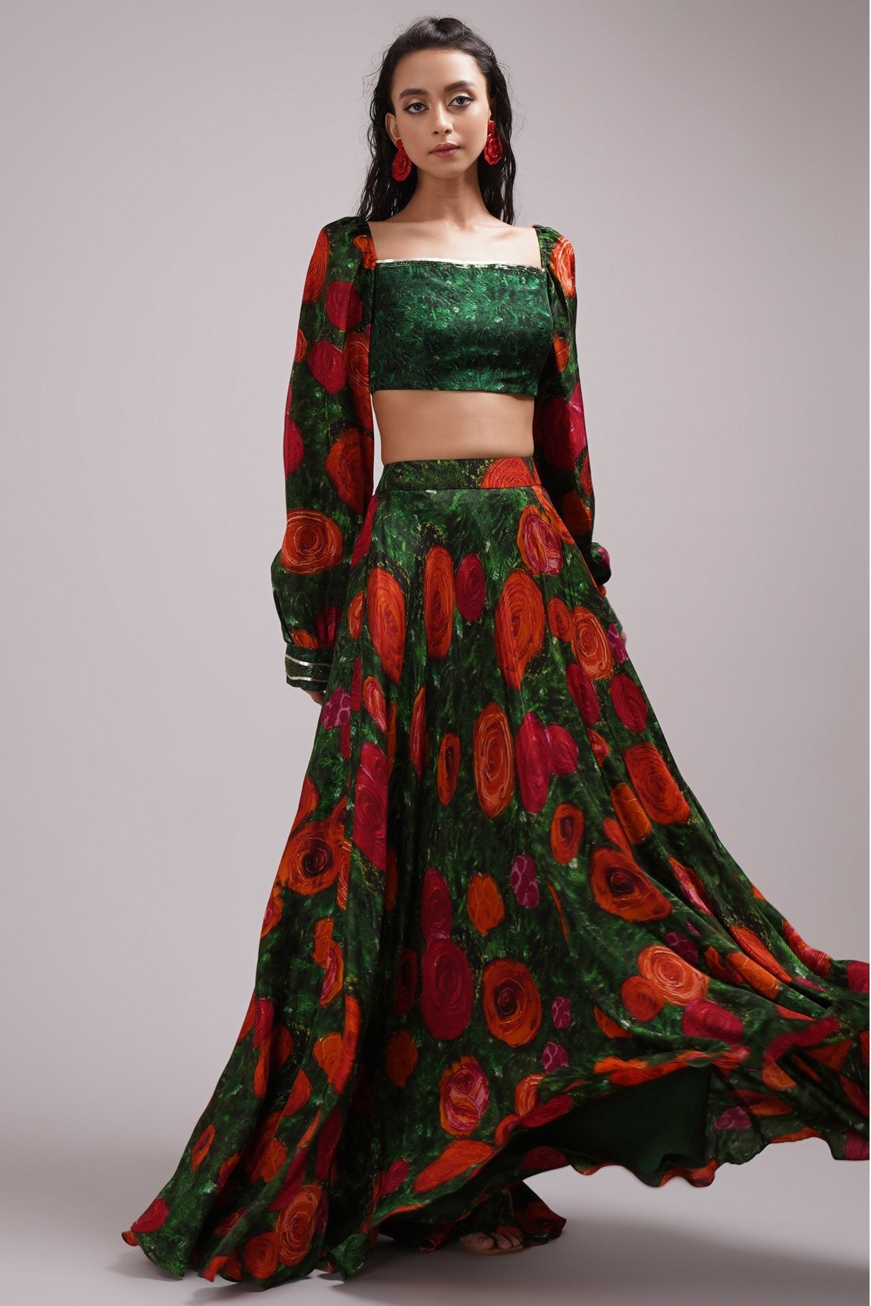 Crop top | Skirt and crop top indian, Floral print skirt long, Long skirt  top designs